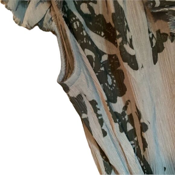 3 for $30! Jonathan Martin grey patterned blouse - Picture 11 of 15